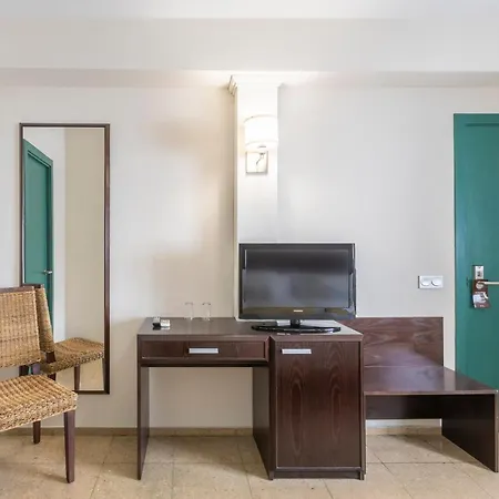 Itaca Colon By Soho Boutique ホテル 2*