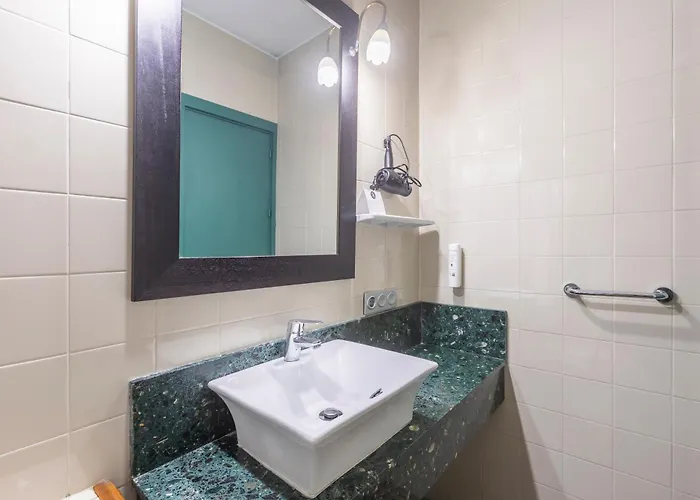 Itaca Colon By Soho Boutique 2*